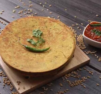 Kothmir Marcha Khakhra (200 gm)